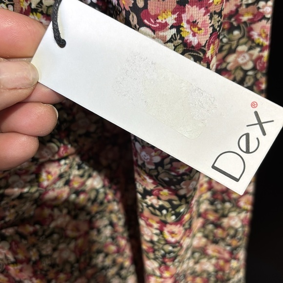 DEX V-neck long sleeve floral midi dress,elastic waist ruched side,ruffle hem - Picture 14 of 16